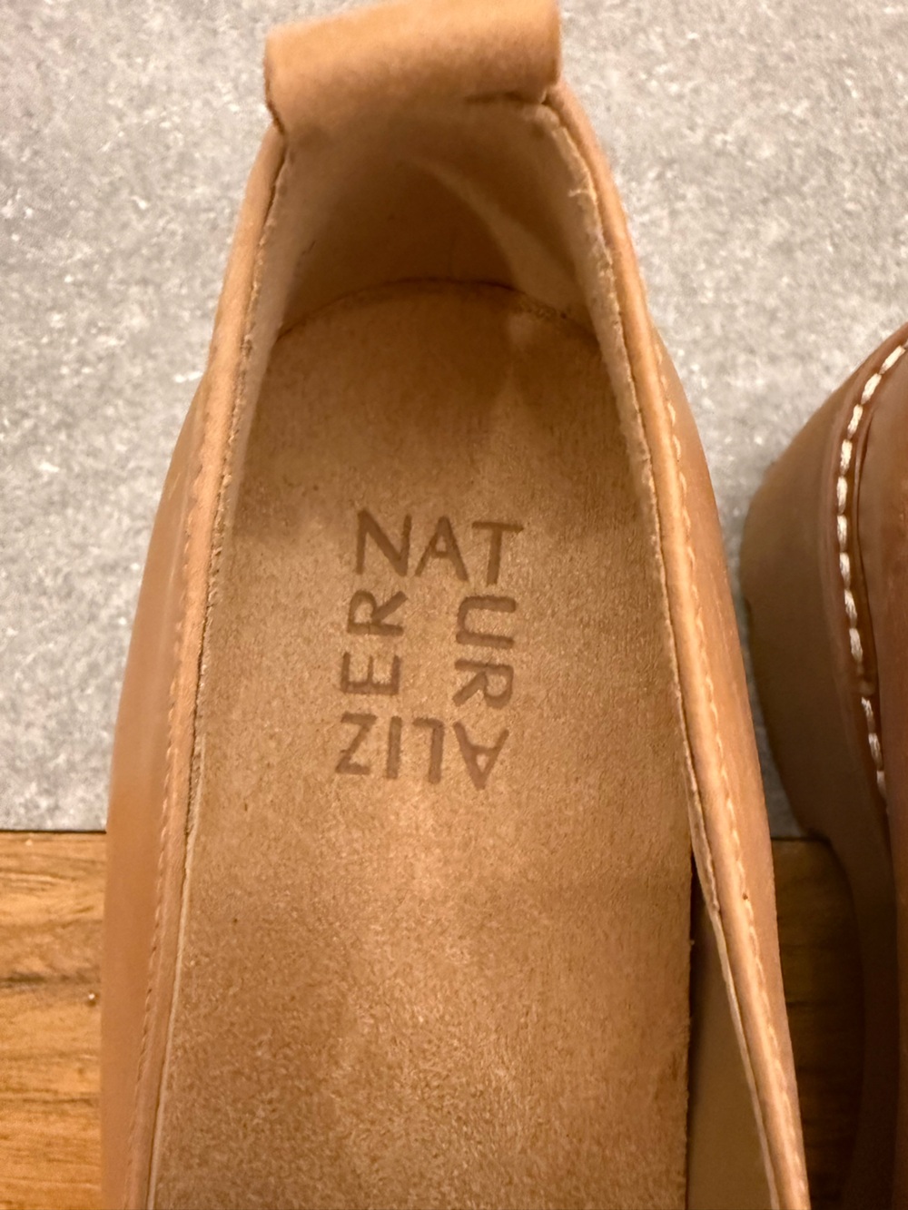Naturalizer Darry Lug Sole Platform Loafers Tan Cognac Leather Size 7 - Picture 6 of 10